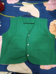 Women Green Vest - Stylish &amp; Versatile