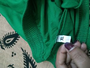 Vibrant Green Leggings