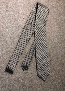Park Avenue Geometric Print Tie