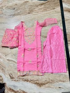 Pink colour kurta set 😍😍💕