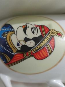 Decorative Ceramic Mugs Set