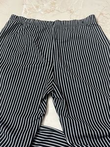 Striped Cropped Pants