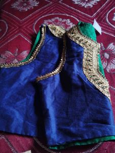 Elegant Blue &amp; Green Embellished Coti