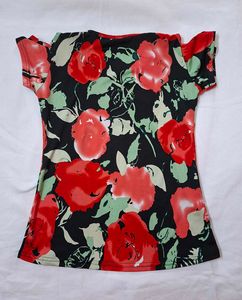 Floral Cold Shoulder Top (Freebies Included🎊☑️)