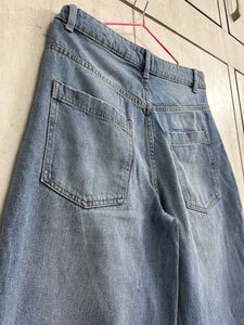 ZARA Blue Ribbed Jeans | Trendy Fit