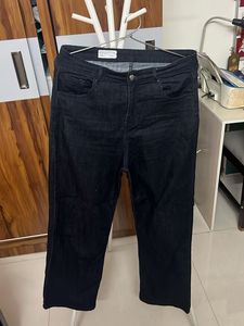 Dark Wash Straight Leg Jeans