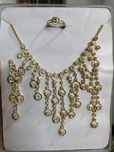 Diamond Necklace Set