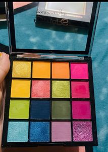 MARS Eyeshadow Palette