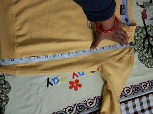 Stylish Yellow Sweatshirt for kids