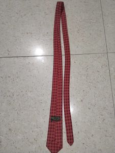 Classic Red Polka Dot Tie