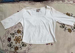White crop Top