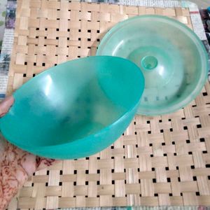 'Frosted Plastic' Bowl With Lid