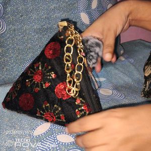 Sparkling Black & Red Clutch