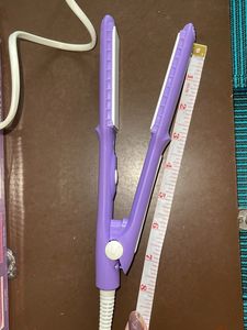 Nova Hair Straightener