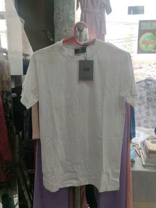 H&M White T-Shirt