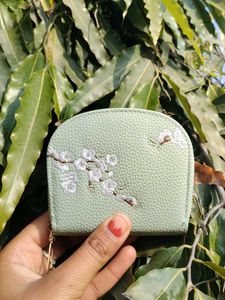 Floral Embroidered Coin Purse