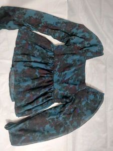 Stylish Blue Floral Print Top