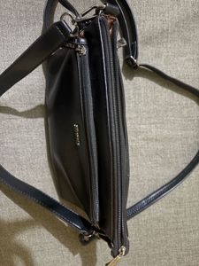 Chic Black Crossbody Bag