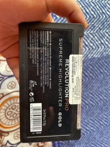 Revolution Pro Highlighter Pallette