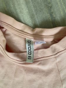 Cute Pink Long Sleeve Crop Top
