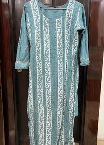 women suit with dupatta