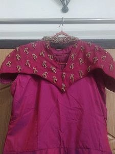 Elegant Magenta Celebrity Gown