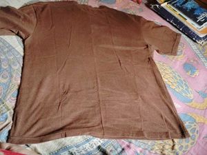 236. Brown oversized tshirt