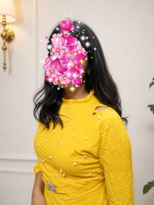 Yellow Pearl Embellished Kurta