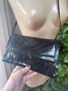 Chic Black Crocodile Embossed Clutch