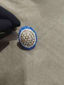 Sparkling Blue &amp; White Stone Ring
