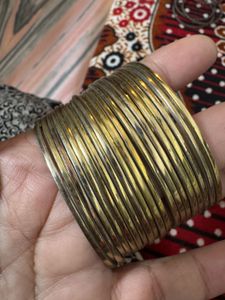 2 Gorgeous Gold Bangle Set