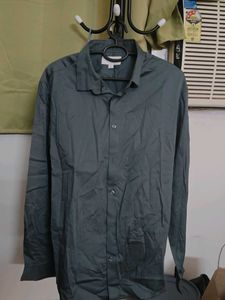 Classic Dark Green Button-Down Shirt