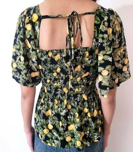 Chic Smocked Lemon Print Top