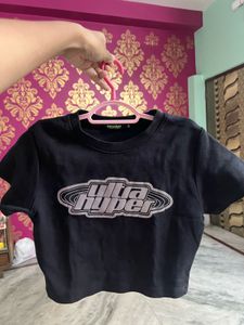 BURGER BAE ROUND NECK CROP BABY TEE
