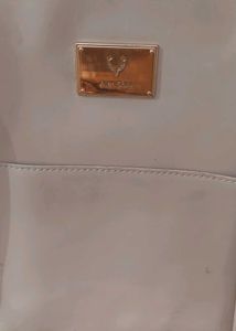 Stylish Beige Handbag