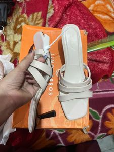 Chic Block Heel Sandals