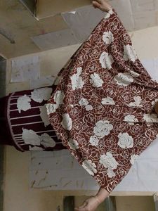 Elegant Floral Abaya