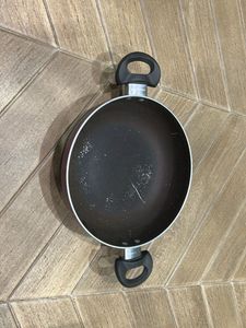 Durable Non-Stick Cooking Pan