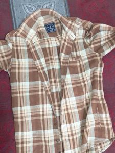 Men's Plaid Button-Down Shirt