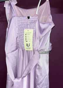Elegant Lavender Gown with Bow Detail