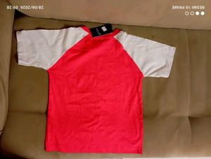 red "Vintage" Raglan T-Shirt