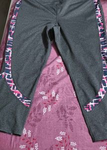 Athletic  Leggings