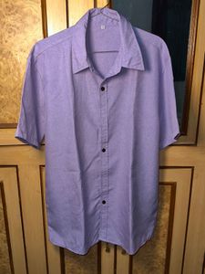 Men's oversized Short Sleeve Button-Up Shirt
