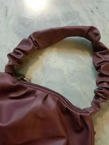 Chic Ruched Shoulder Bag