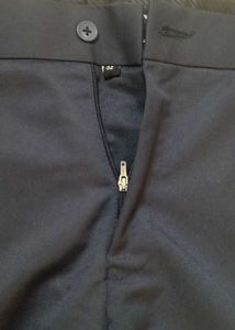 Men's Navy Blue Chinos (L-36)