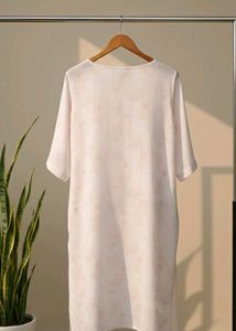 Elegant Embroidered Detail Kurta