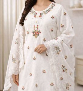 Elegant Embroidered Kurta Set