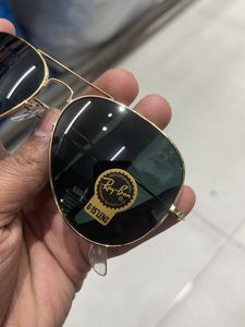RAY-BAN