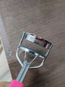 Eyelash Curler