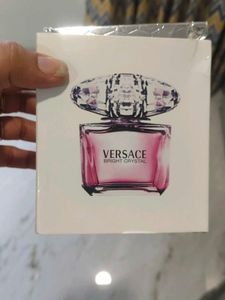 Versace Bright Crystal Perfume